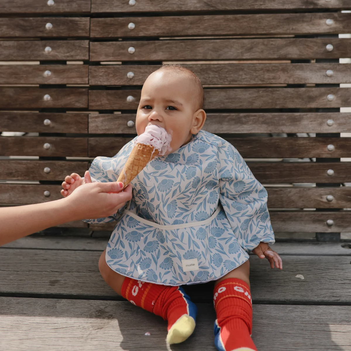 Mushie Long Sleeve Bib