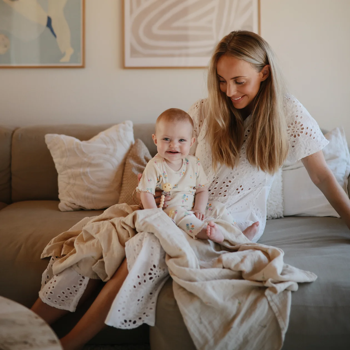 Mushie Organic Cotton Muslin Swaddle Blanket - Rainbow