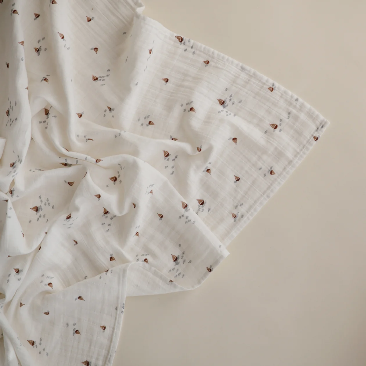 Mushie Organic Cotton Muslin Swaddle Blanket - Boats